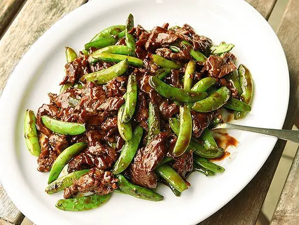 Beef and Snow Peas Stir-Fry