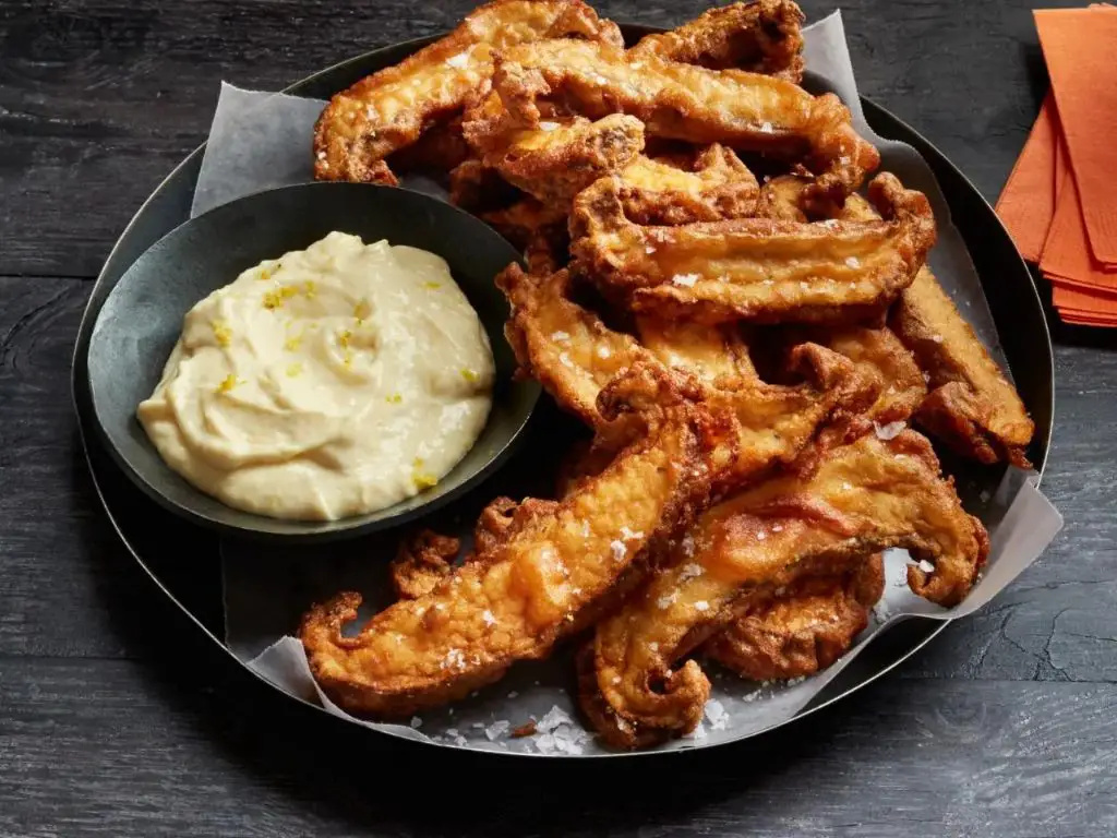 Beer Battered Mushrooms with Garlic Aioli