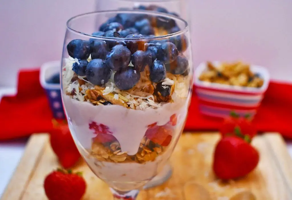 Blueberry Coconut Yogurt Parfait
