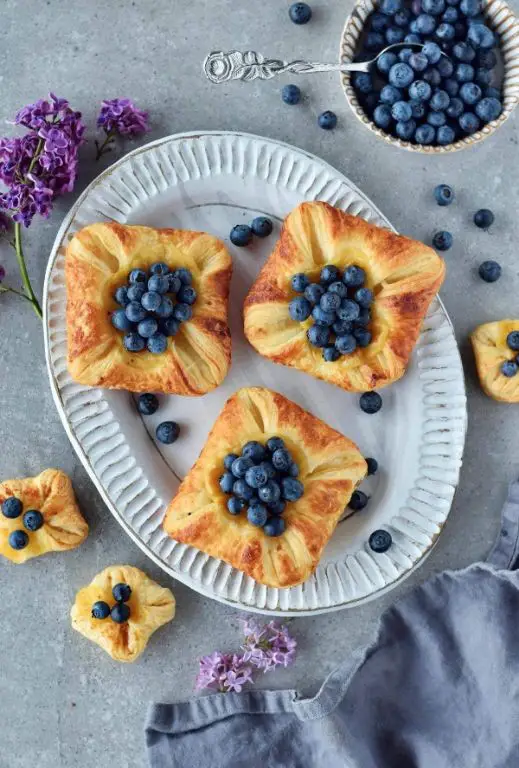 Blueberry Custard Pastry Squares