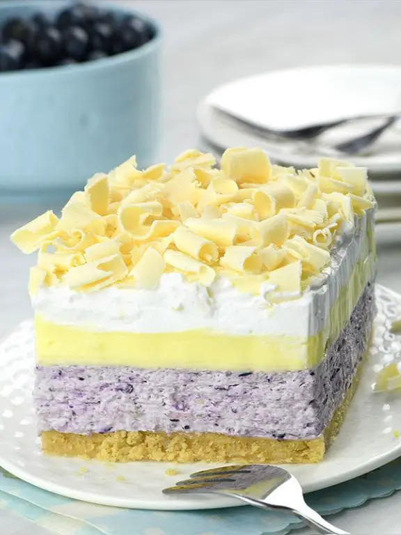 Blueberry Lemon Dessert Lasagna