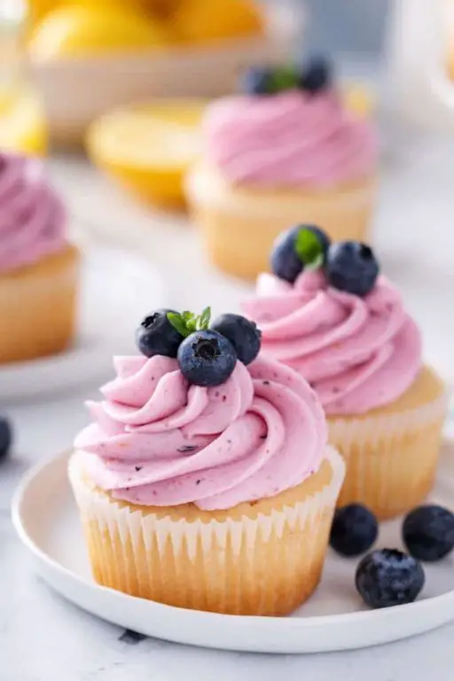 Blueberry Pink Lemonade Cupcakes