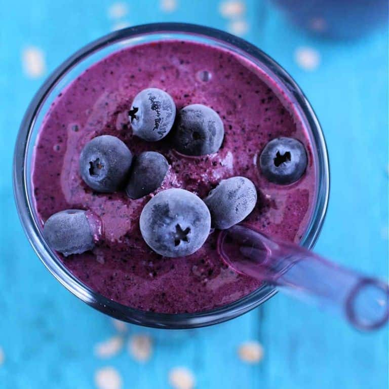 Blueberry and Oats High Fiber Smoothie