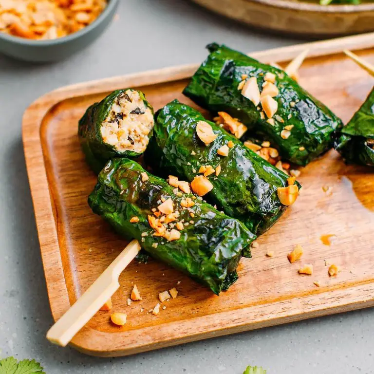 Bo Cuon La Lot (Grilled Beef in Wild Betel Leaves)