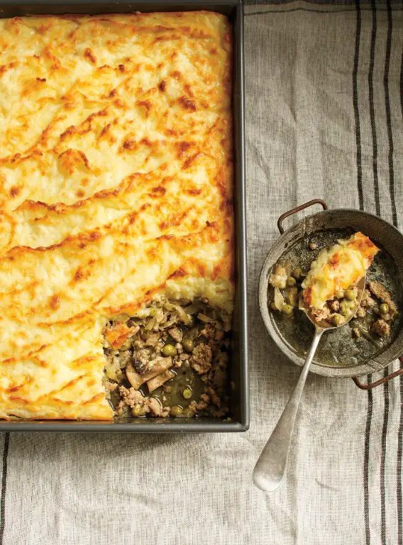 Bratwurst Shepherd’s Pie