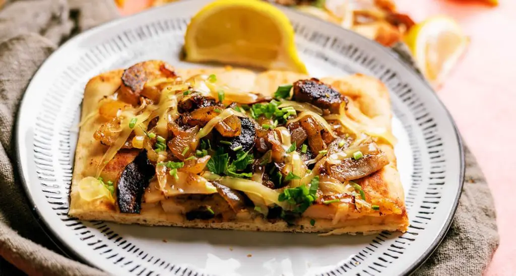 Bratwurst and Onion Flatbread