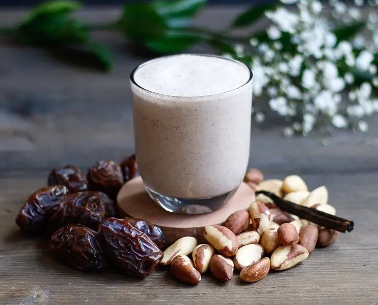 Brazil Nut Milk Smoothie