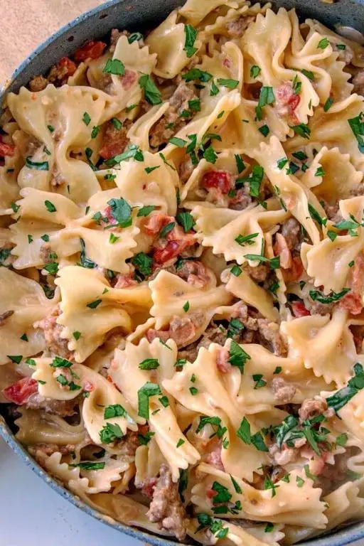 Brisket Pasta with Creamy Alfredo Sauce