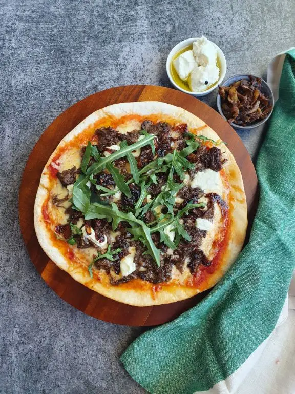 Brisket Pizza with Caramelized Onions