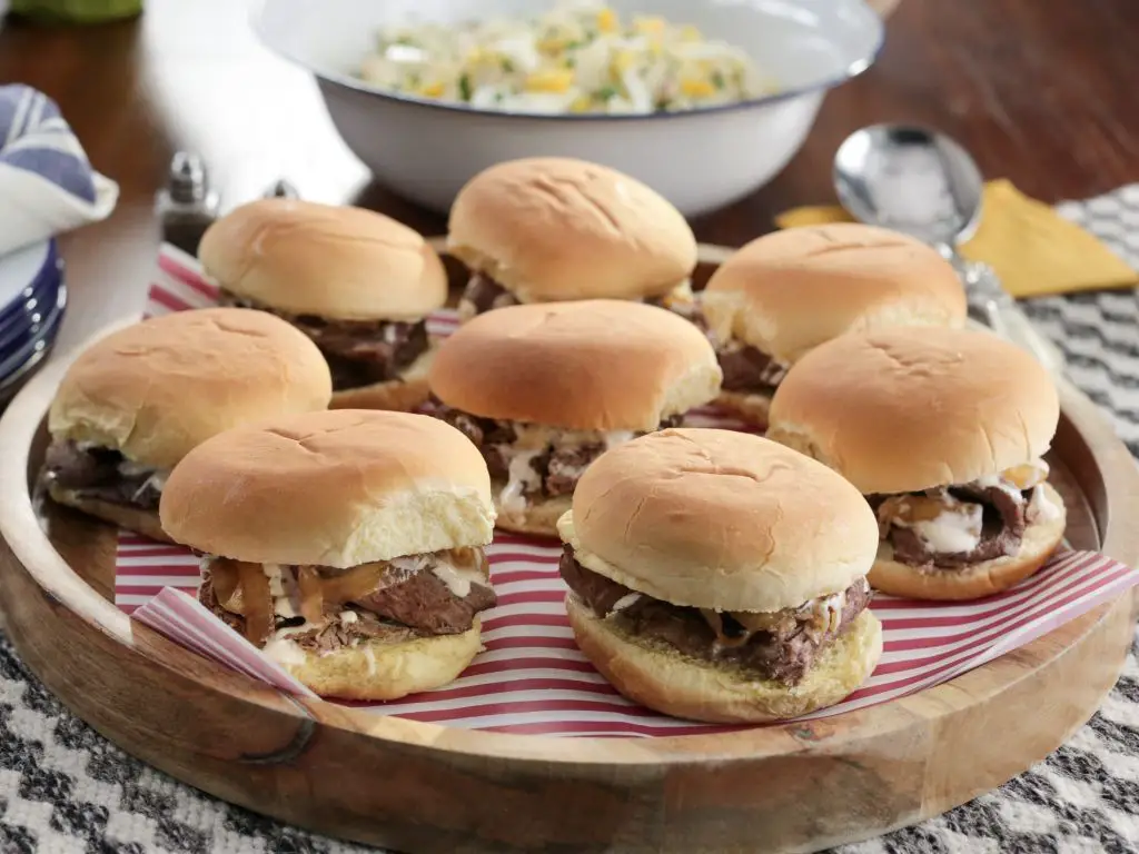 Brisket Sliders with BBQ Sauce