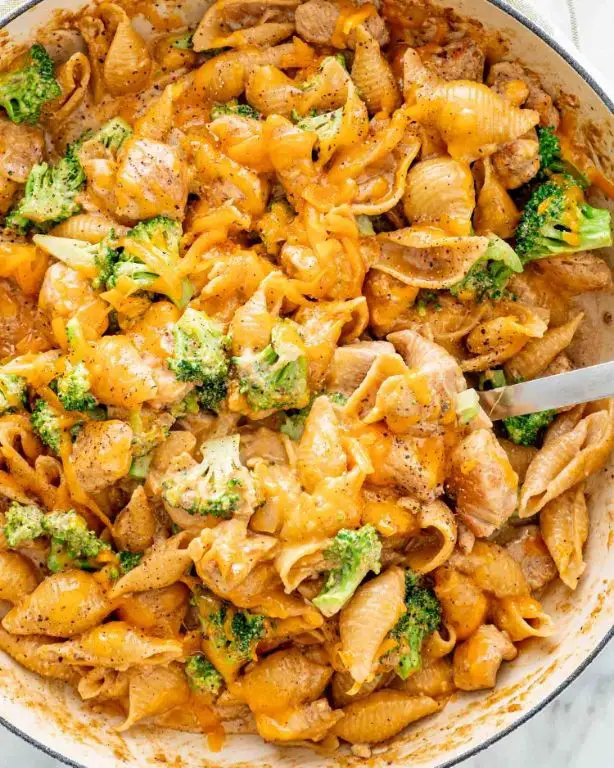 Broccoli and Cheddar Chicken Linguine