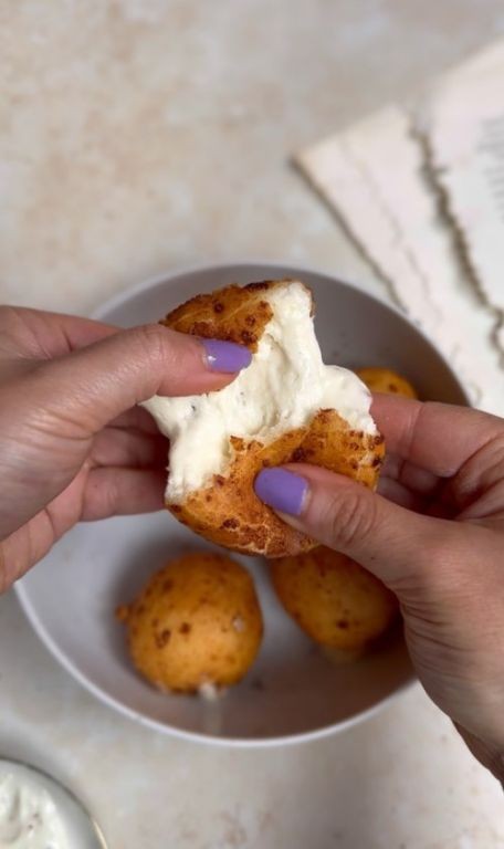 Bunuelos Colombianos Cheese Fritters