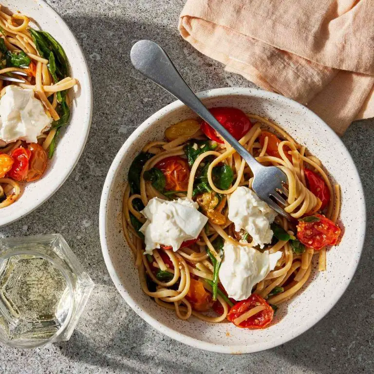 Burrata Pasta with Cherry Tomatoes