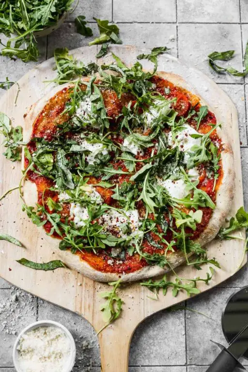 Burrata and Arugula Pizza