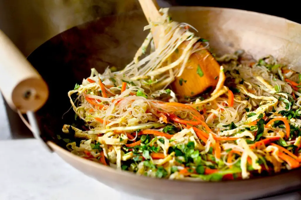 Cabbage and Carrot Noodle Bowl