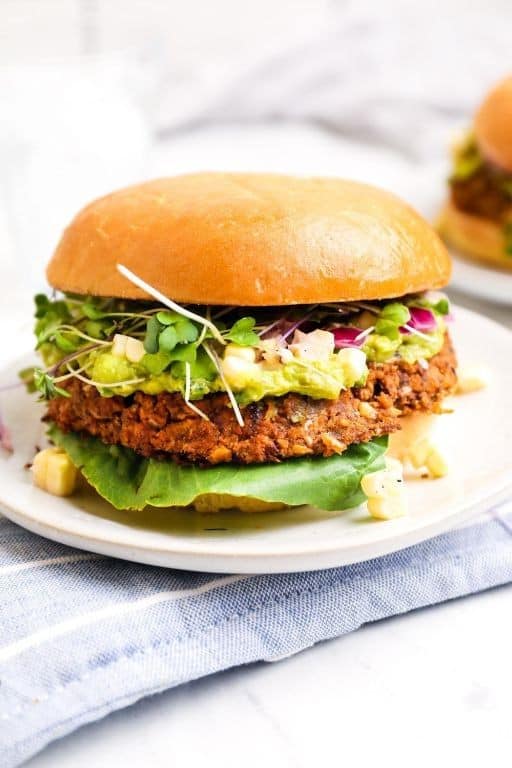 California-Style Veggie Burger with Guacamole