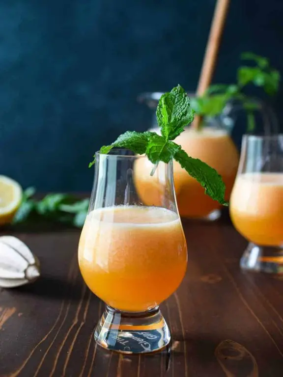 Cantaloupe and Lime Agua Fresca