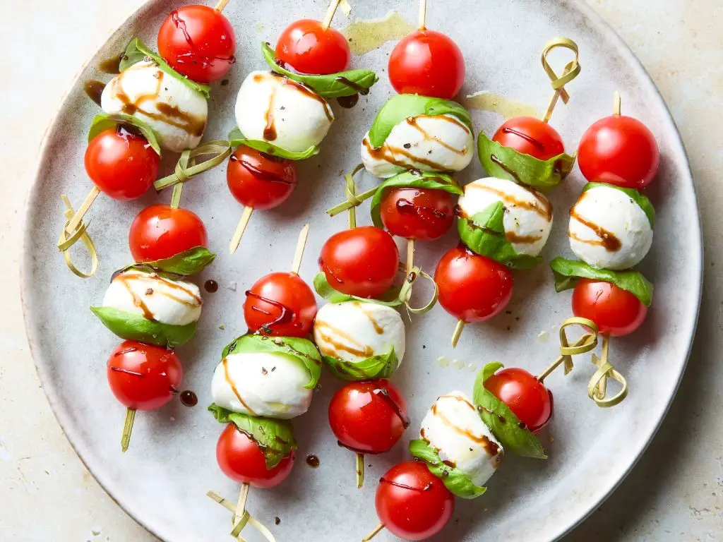 Caprese Spedini with Mozzarella and Cherry Tomatoes