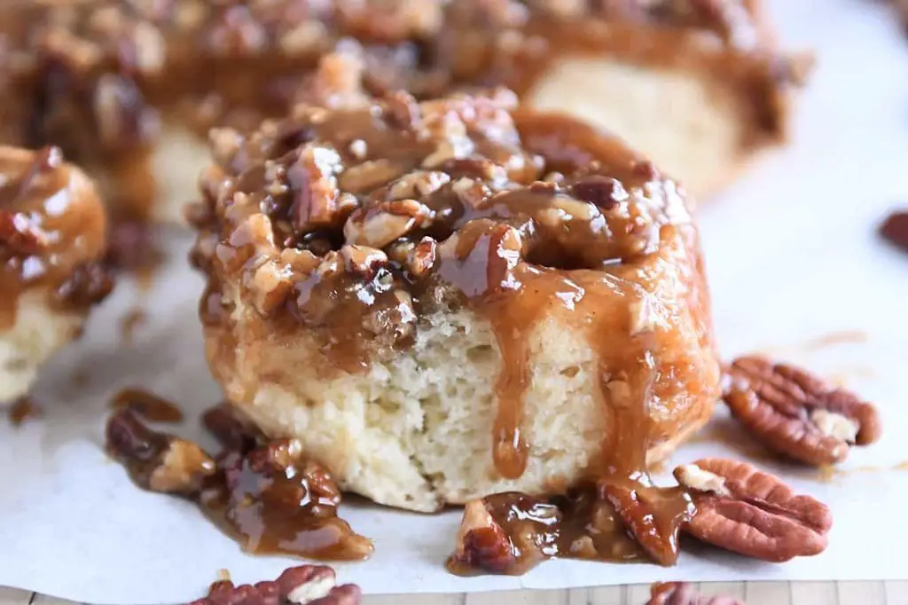Caramel Pecan Sweet Yeast Rolls