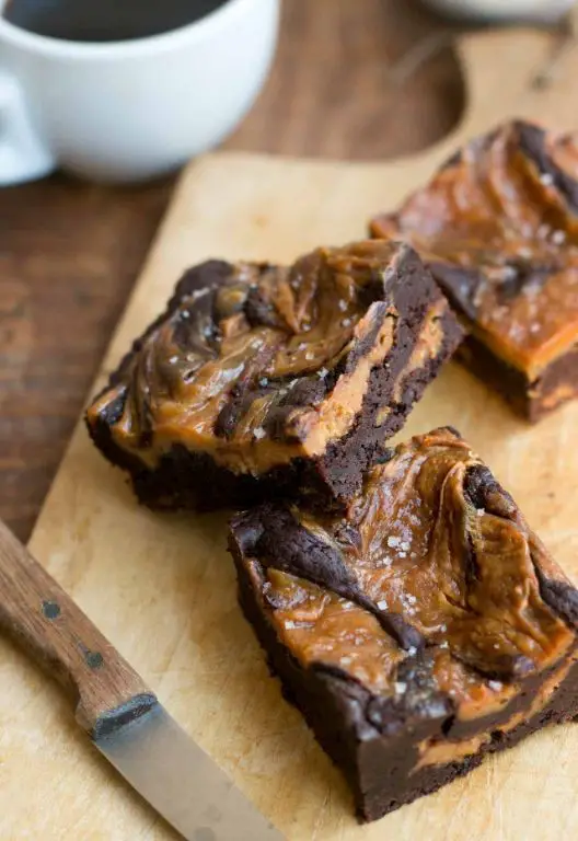 Caramel Swirl Sugarpaste Brownies