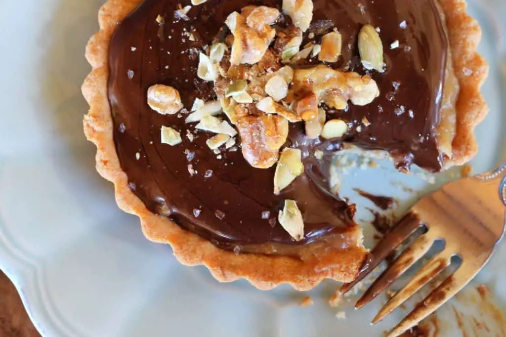 Caramelized Date Tart