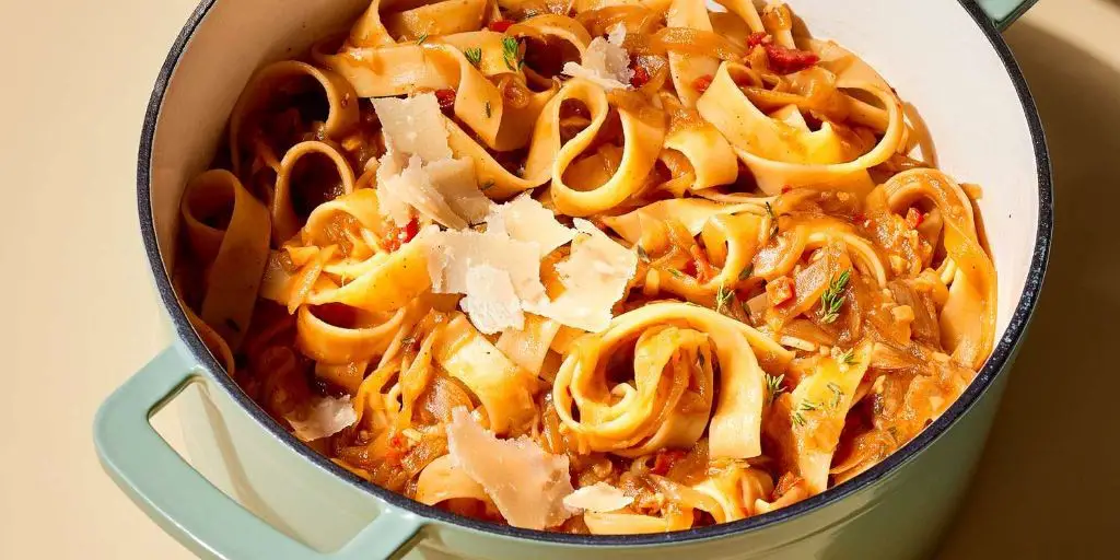 Caramelized Onion Ragu Alfredo Pappardelle
