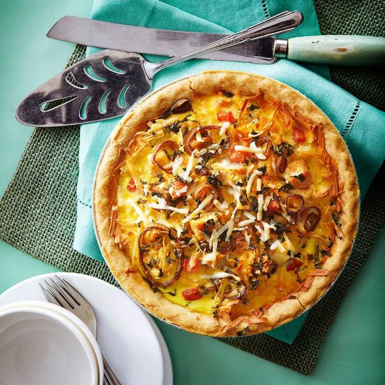 Caramelized Onion and Chicken Quiche
