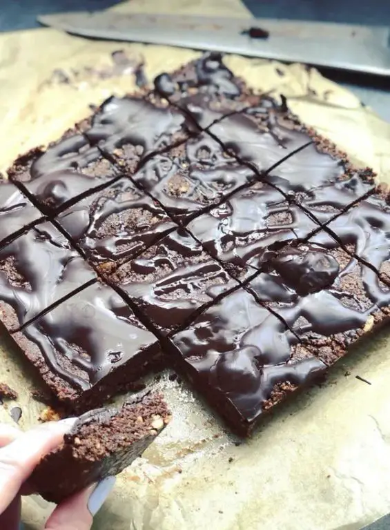 Carob Brownies with Walnuts