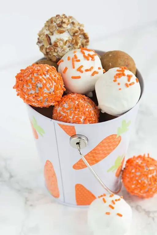 Carrot Cake Pops with Cream Cheese Frosting