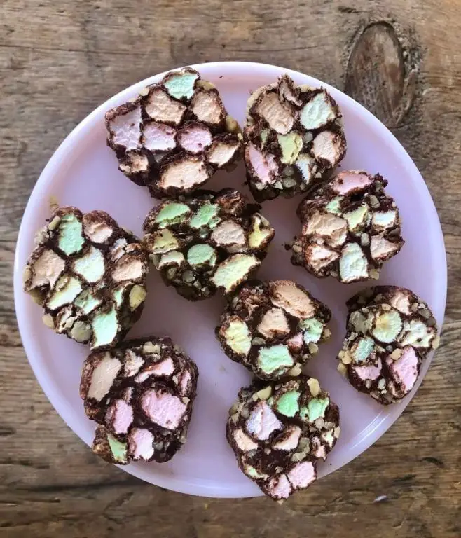 Cathedral Window Marshmallow Treats