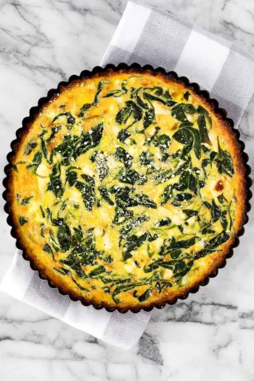 Cauliflower Head Quiche with Spinach and Feta