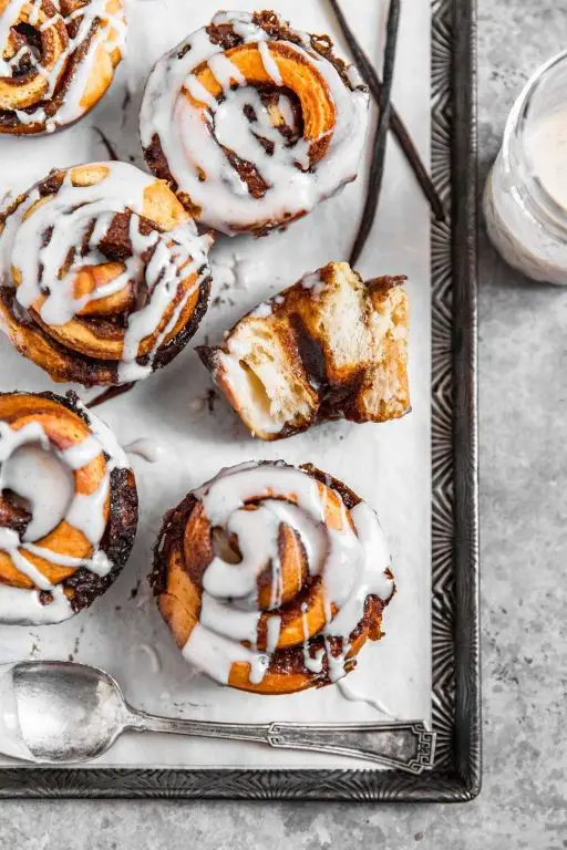 Chai Spiced Cake Roll with Vanilla Bean Filling