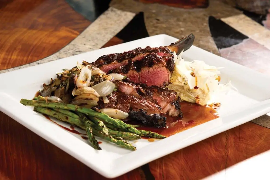Chateaubriand with Truffle Mashed Potatoes