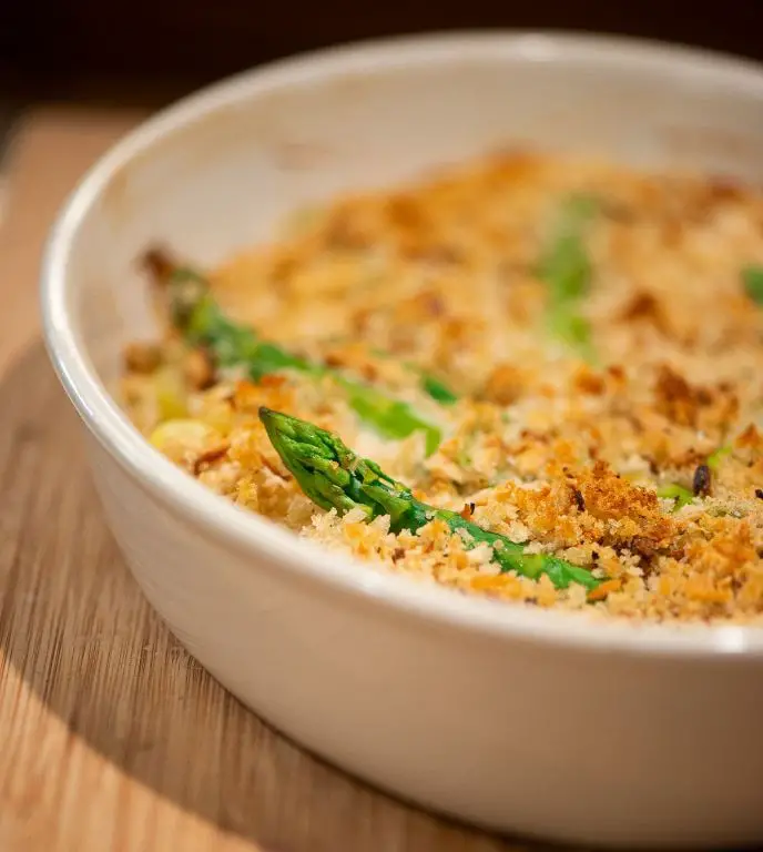 Cheesy Asparagus and Potato Bake