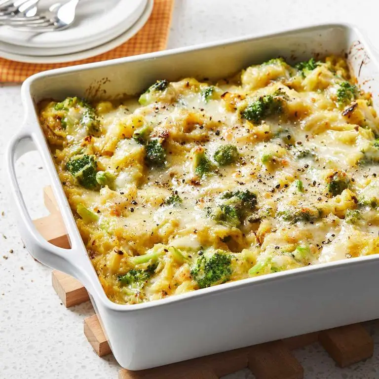 Cheesy Broccoli Spaghetti Squash Casserole