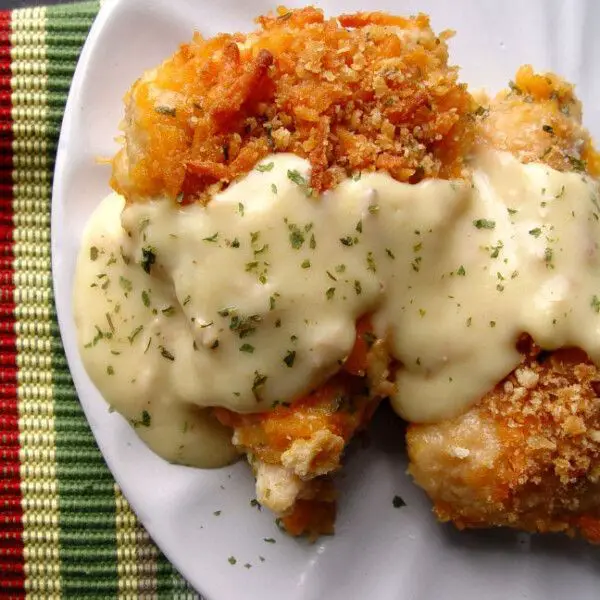 Cheesy Cheddar Chicken Gravy