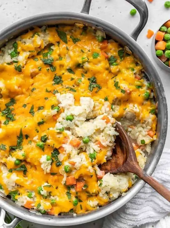 Cheesy Chicken and Rice Skillet