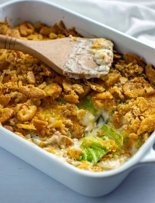 Cheesy Creamed Cabbage Bake