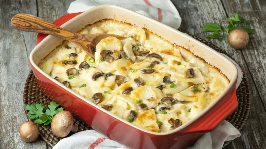 Cheesy Potato and Mushroom Casserole