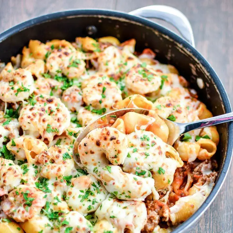 Cheesy Shrimp and Sausage Pasta Bake