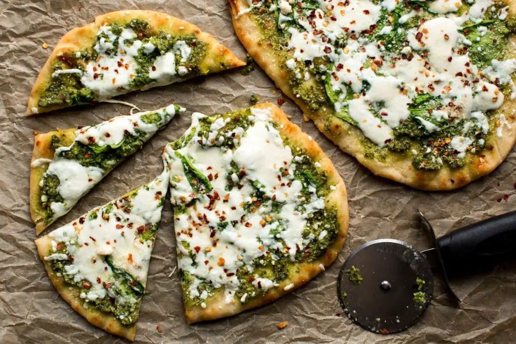 Cheesy Spinach Flatbread