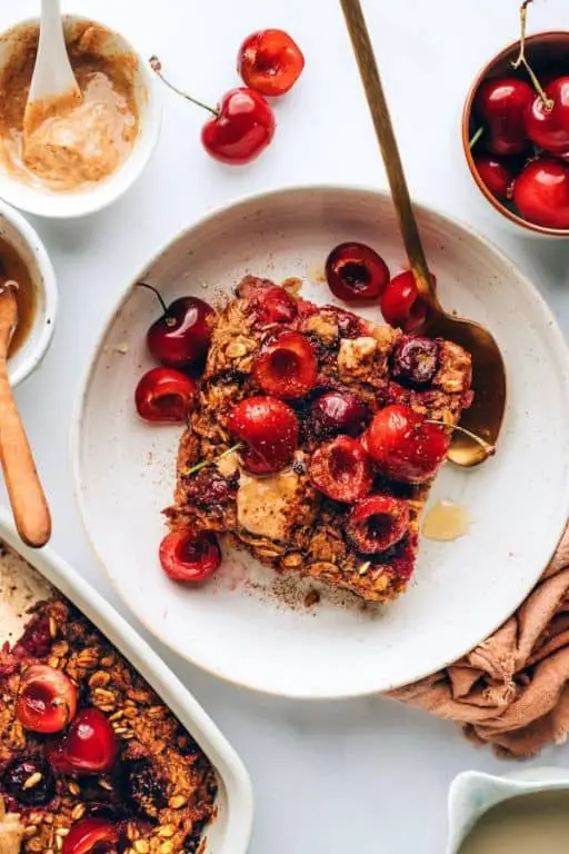 Cherry Oatmeal Breakfast Bake