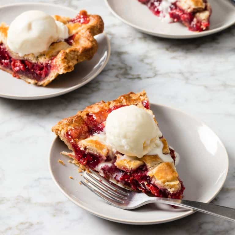 Cherry Pie with Hazelnut Crust