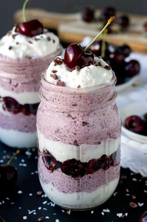 Cherry Yogurt Parfait