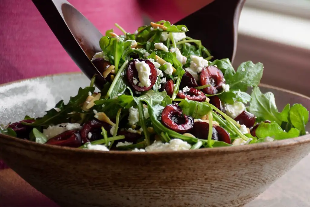 Cherry and Goat Cheese Salad