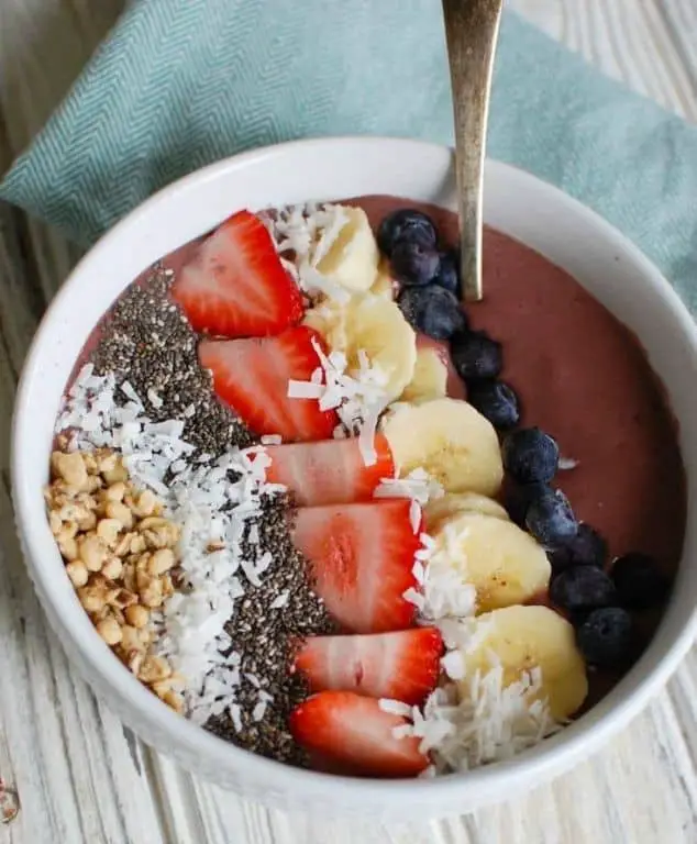 Chia Seed Smoothie Bowl