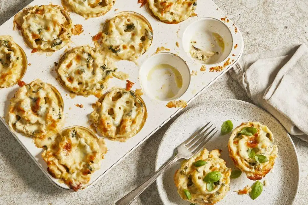 Chicken Alfredo Lasagna Cupcakes