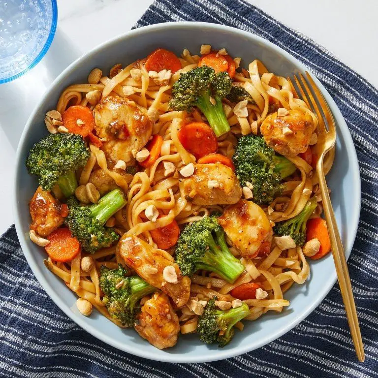 Chicken Breast and Carrot Noodle Stir-Fry