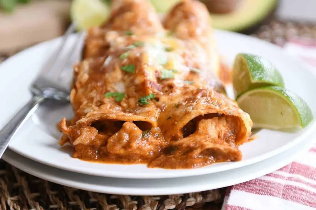 Chicken Enchiladas with Red Sauce