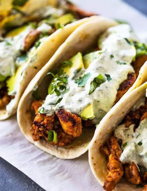 Chicken Tacos with Avocado